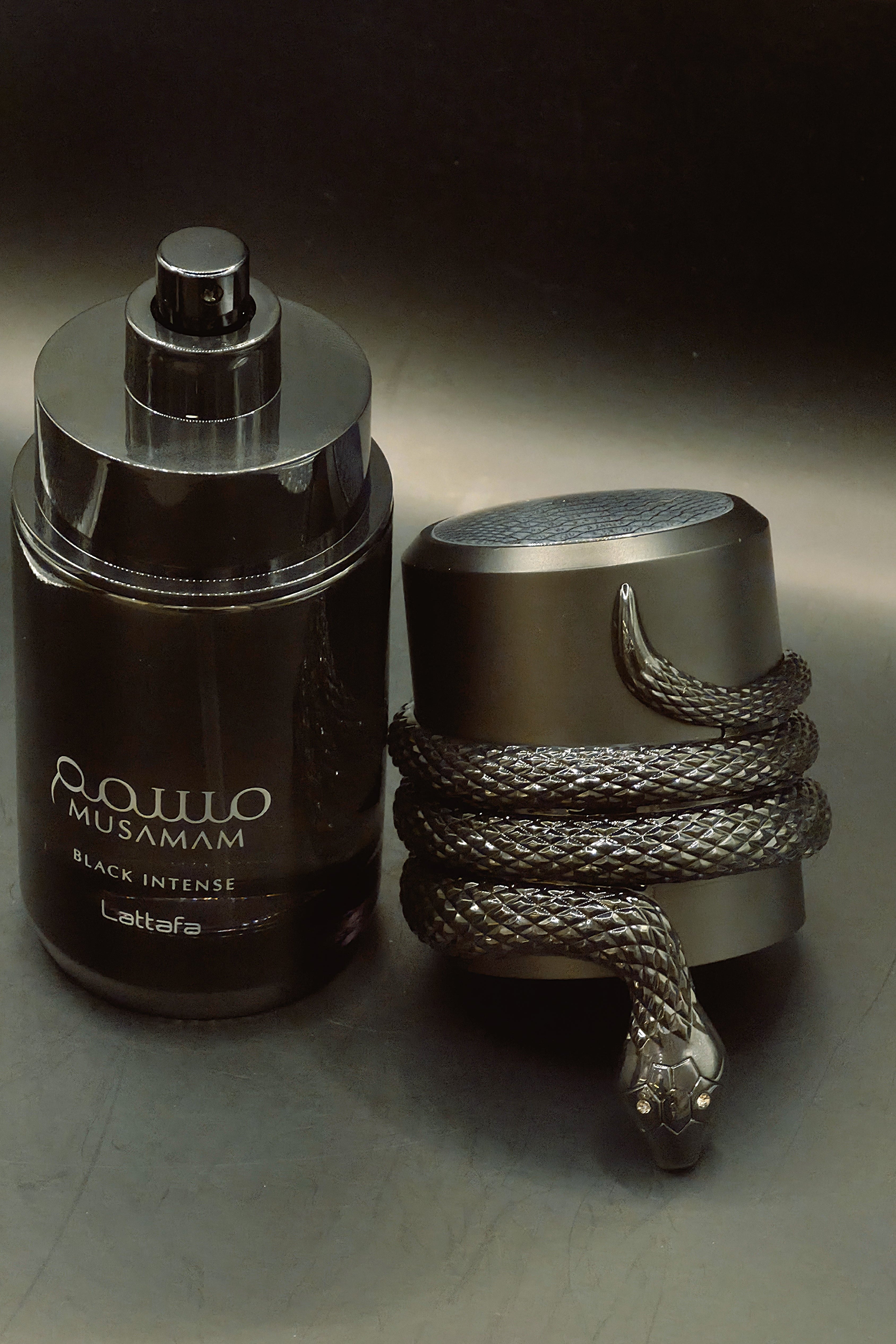 MUSAMAM BLACK INTENSE LATTAFA 100ML